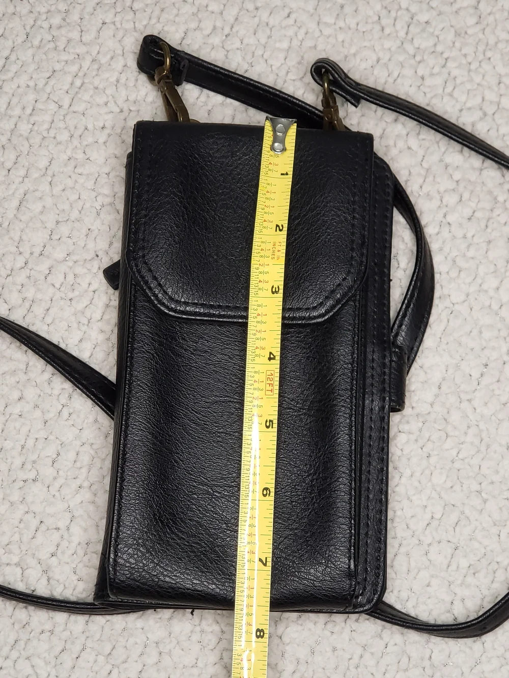 TIME & TRU Black Crossbody Phone Wallet with Strap | Small